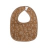 zoom sur le bavoir camel avec ses motifs zoom sur le bavoir camel avec ses motifs