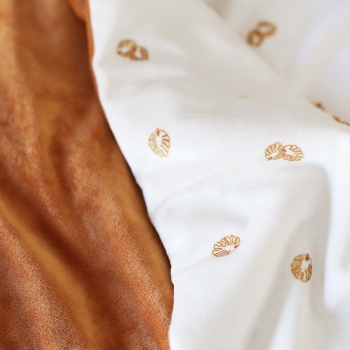 Close-up of the velvet blanket material