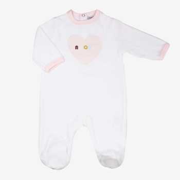 Pijama de bebé com coração e mensagem