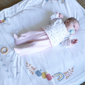 Couverture étape avec bébé Couverture étape avec bébé