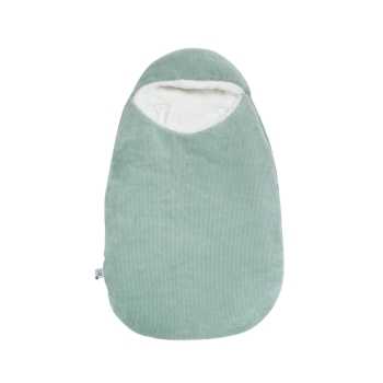 Ninho de anjo para bebé verde salva de frente
