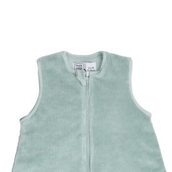 zoom newborn sleeping bag sage green collar