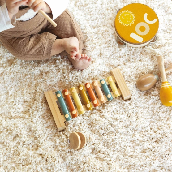 Cofanetto musicale in legno per neonato
