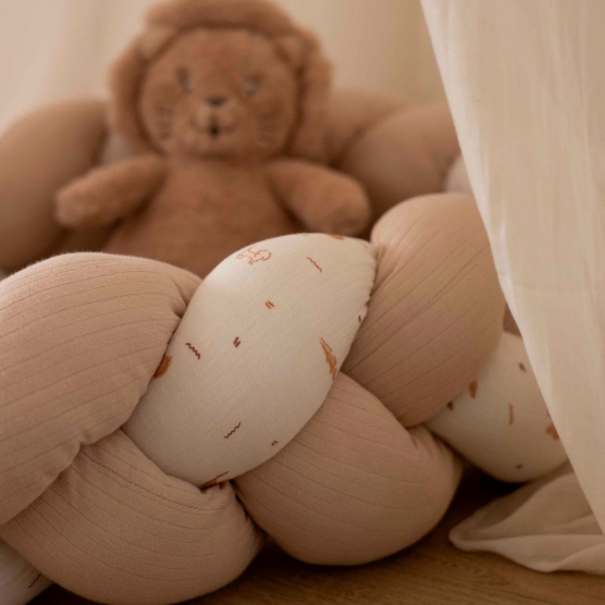 Ecru and beige decorative...