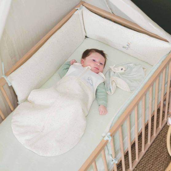 SET crib bumper + stained...