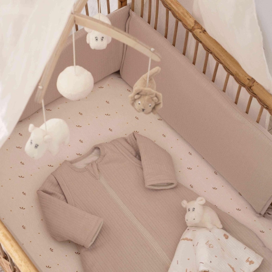 Baby crib bumper - high...