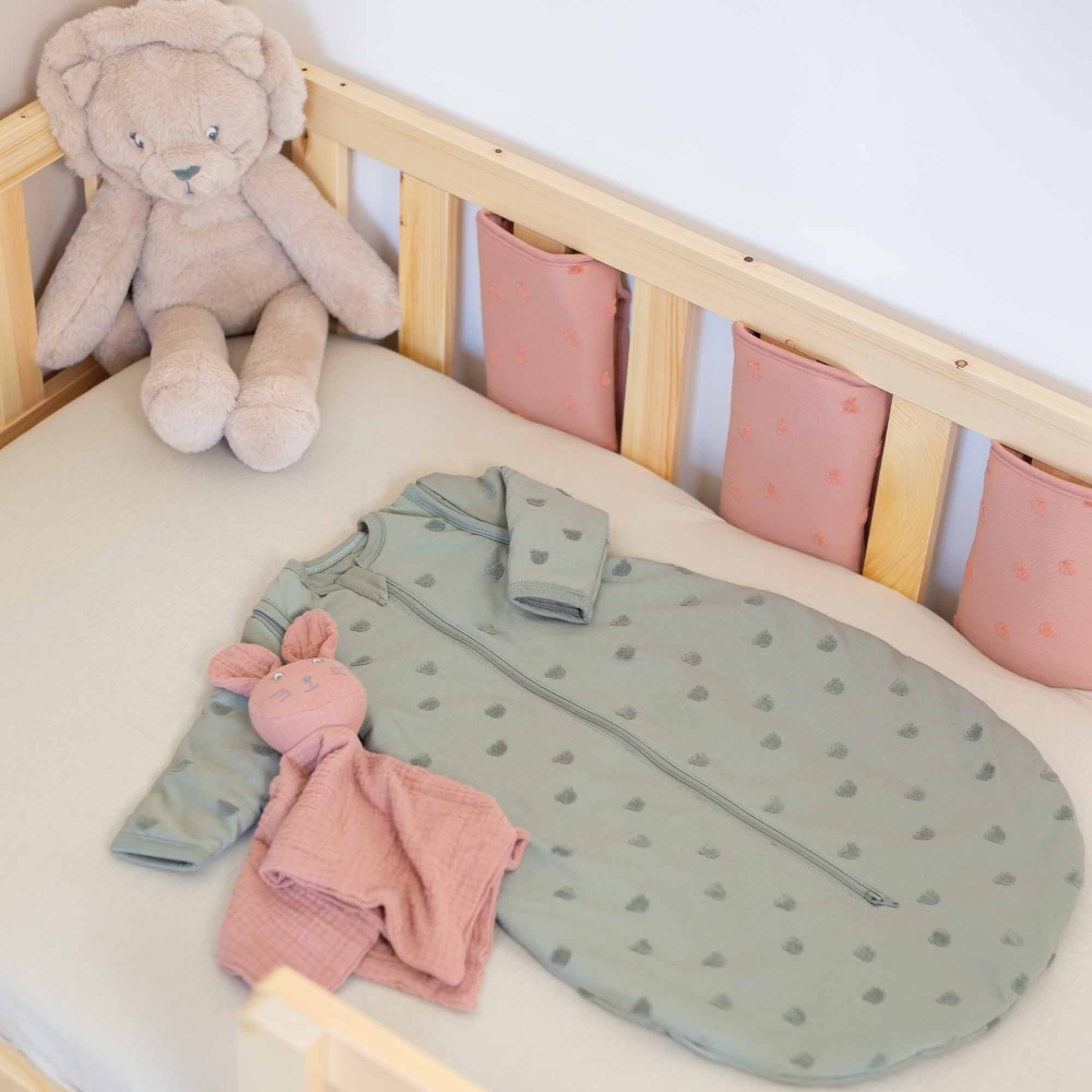 babybedenset kleigroene slaapzak met berenmotieven