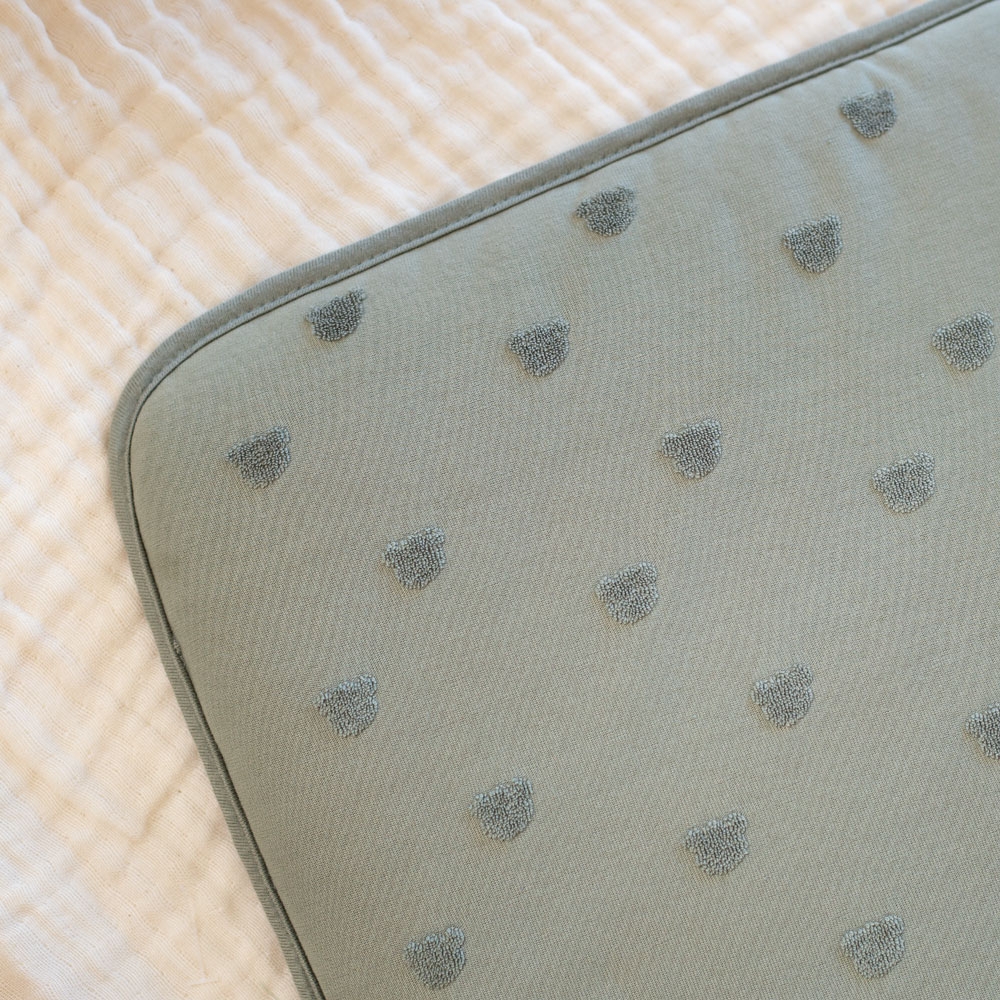 Close-up materiaal bedbeschermer baby