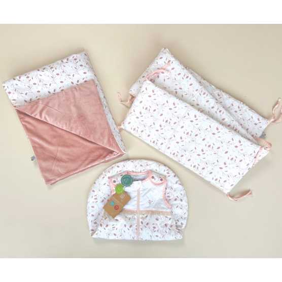 ensemble-de-naissance-pour-les-nuits-de-bebe-fille