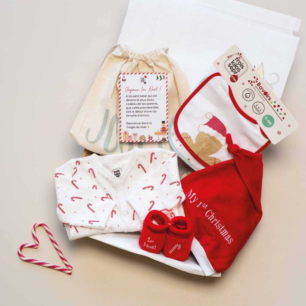 Conjunto de nascimento com a primeira roupa de Natal do bebé Conjunto de nascimento com a primeira roupa de Natal do bebé