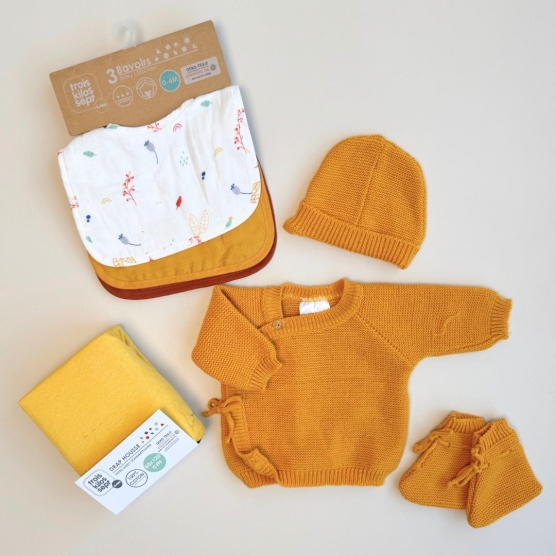 3-Piece Newborn Set Mustard...