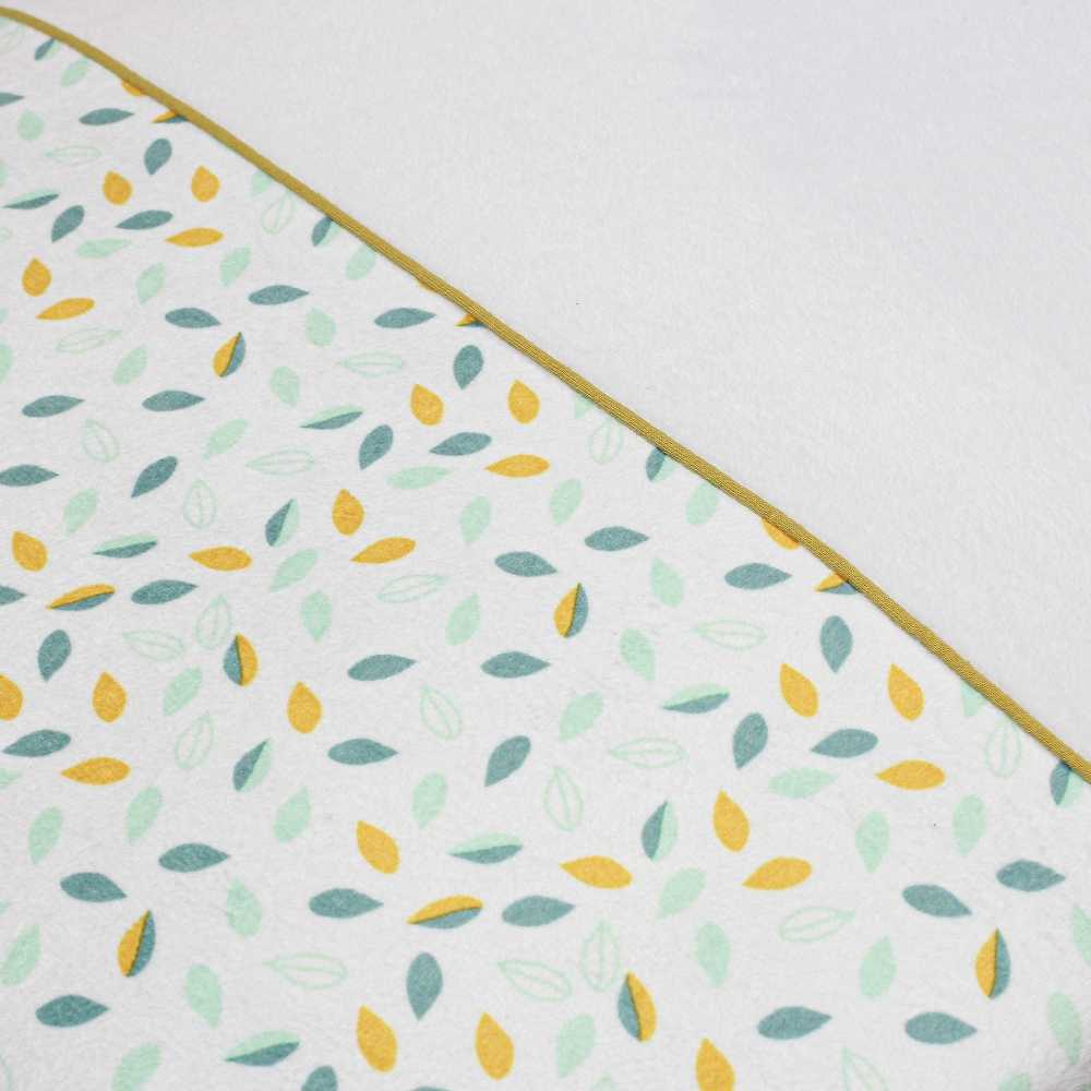 Protector de cuna motivo hojas