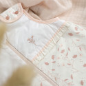 Staged photo of newborn sleeping bag in organic cotton Rose & Lili Staged photo of newborn sleeping bag in organic cotton Rose & Lili