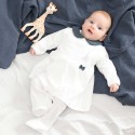 Pijama vestido elegante azul-marinho e branco