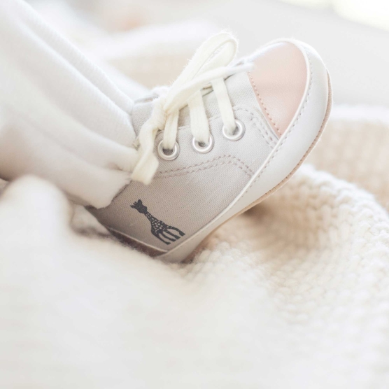 Baby shoes - ©Sophie la girafe Trois Kilos Sept - 1