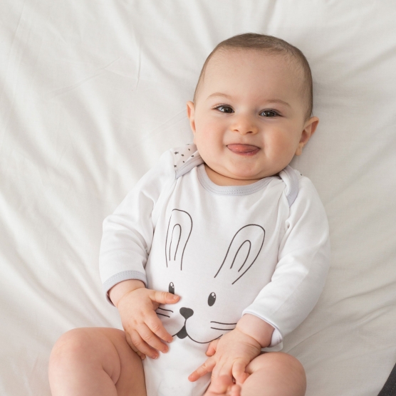Pyjamas bébé, bodies et barboteuses - 6 à 36 mois - Trois Kilos Sept
