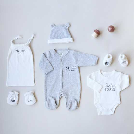 Kit Naissance 6 Pièces Trois Kilos Sept - Body + Pyjama Velours + Bonnet Ourson - Taille 1 Mois