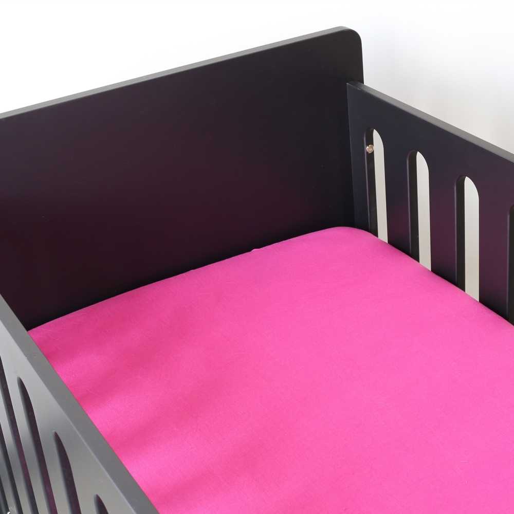 raspberry baby fitted sheet
