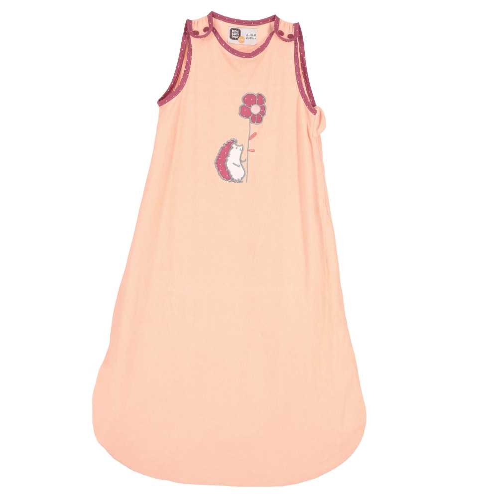 saco de dormir de verão para bebé menina rosa salmão e beringela com ouriço sobre fundo branco