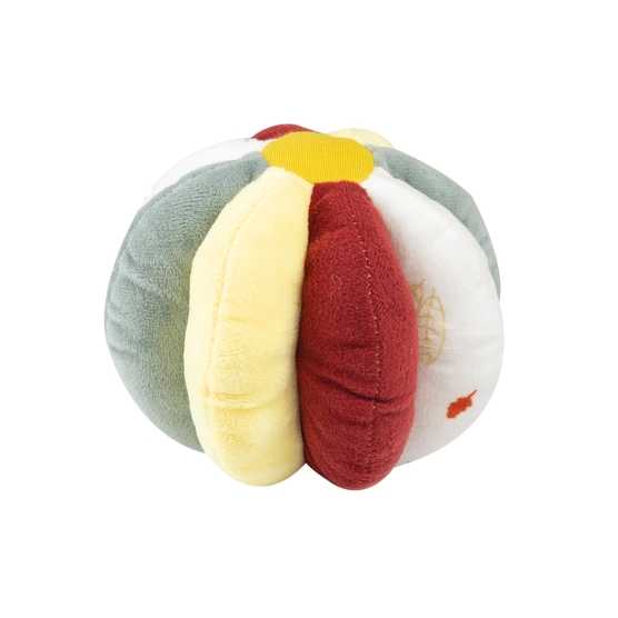 Bola sensorial em tons de verde-sálvia, terracota, mostarda e branco