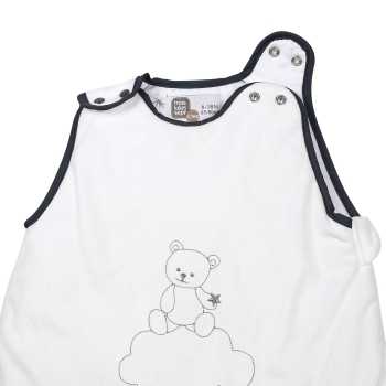 zoom en el cierre de doble corchete en los hombros del saco de dormir Martin et ses copains