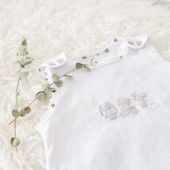 details of the lovely lightweight sleeping bag perfect for summer with embroidered Martin and Friends