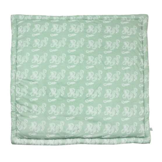 Tapete de parque com padrão de folhas brancas sobre fundo verde-sálvia