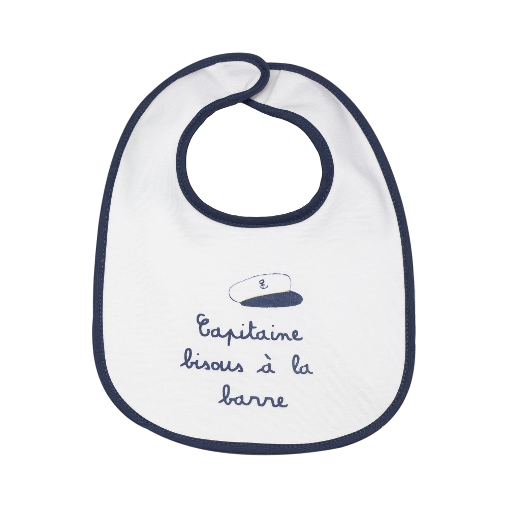 babero capitán besos en la barra