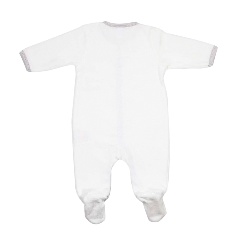 Vista de la espalda del pijama blanco y gris