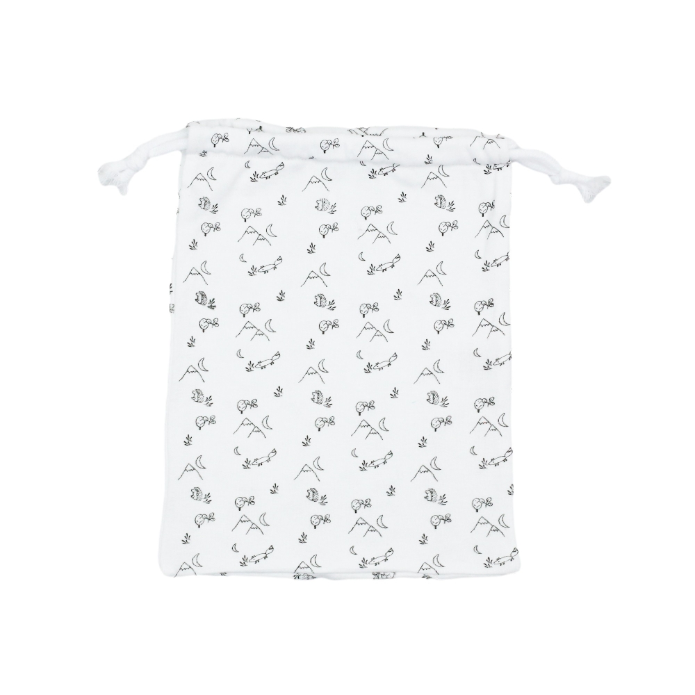 Sac baluchon à motifs pour ranger l'ensemble de la tenue Sac baluchon à motifs pour ranger l'ensemble de la tenue