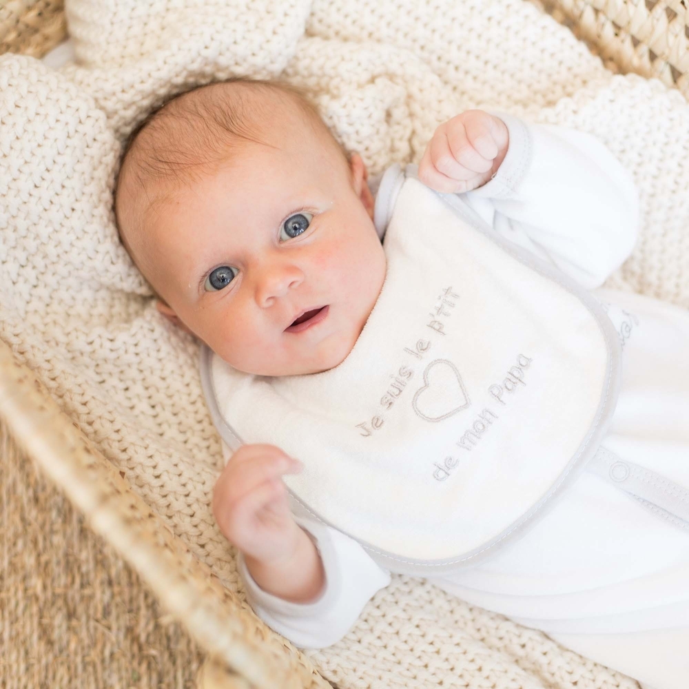 Bavaglino neonato bianco panna tinta unita "sono il piccolo tesoro di papà"!
