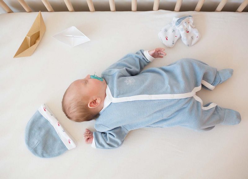 Comment habiller bébé à la naissance ?