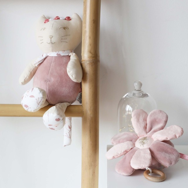 Peluches musicales pour bébé  - Trois Kilos Sept